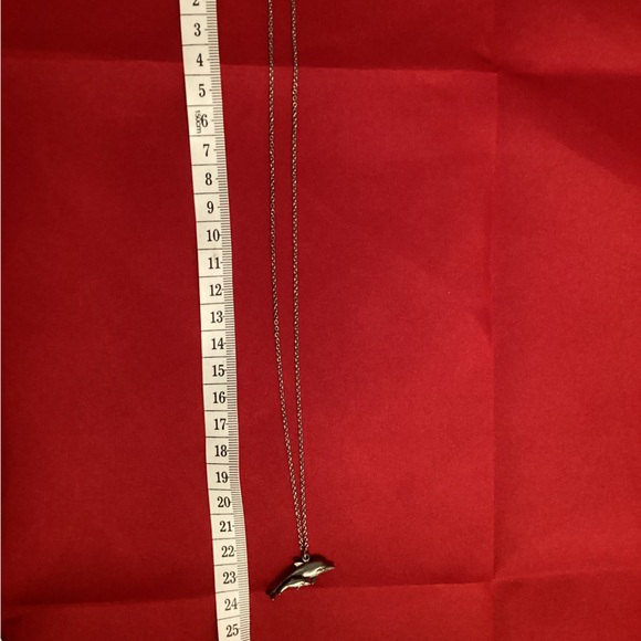 Silver tone gray dolphin pendant on a silver tone chain - Picture 4 of 5